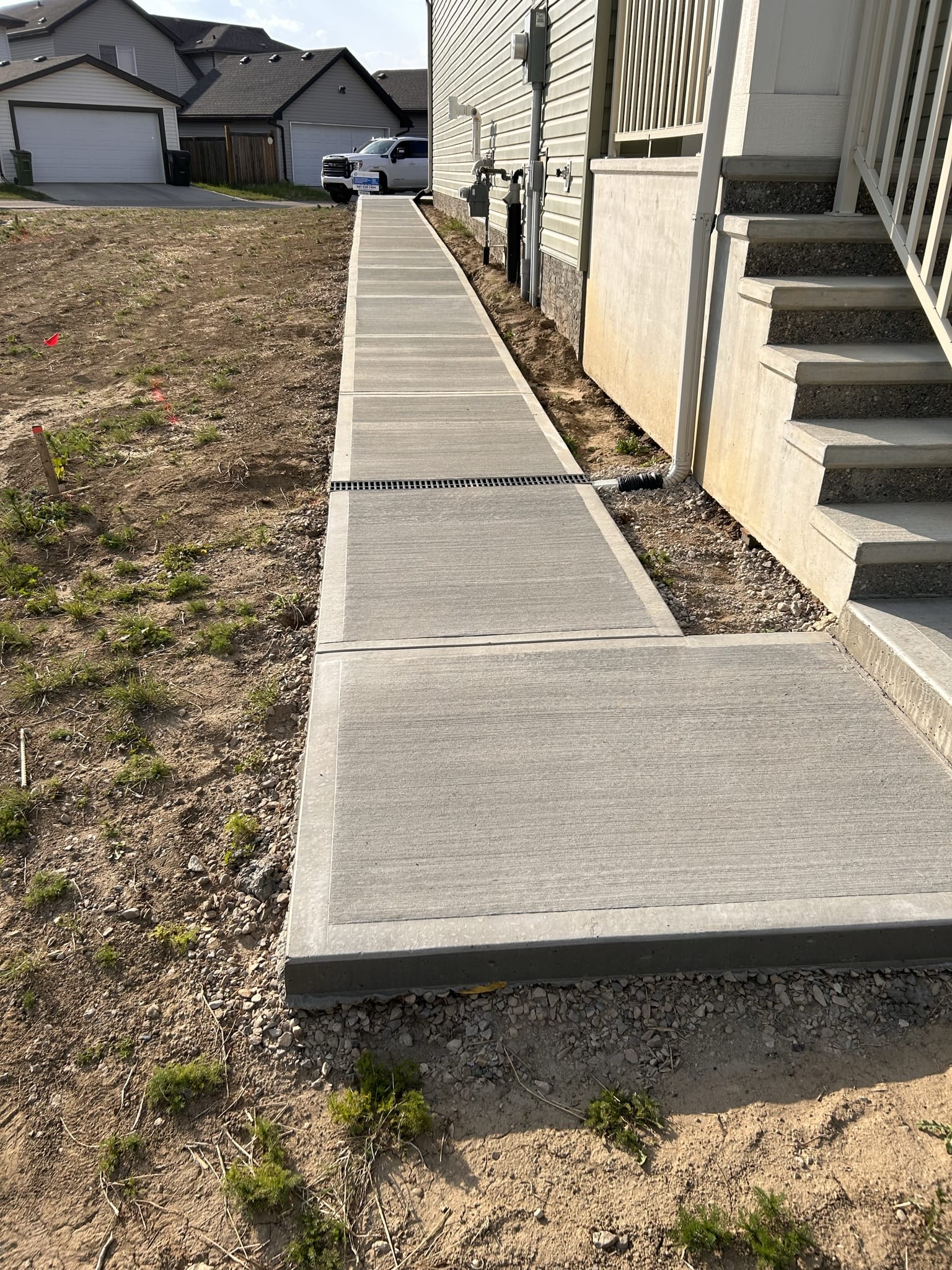 Concrete_Sidewalk_Drain